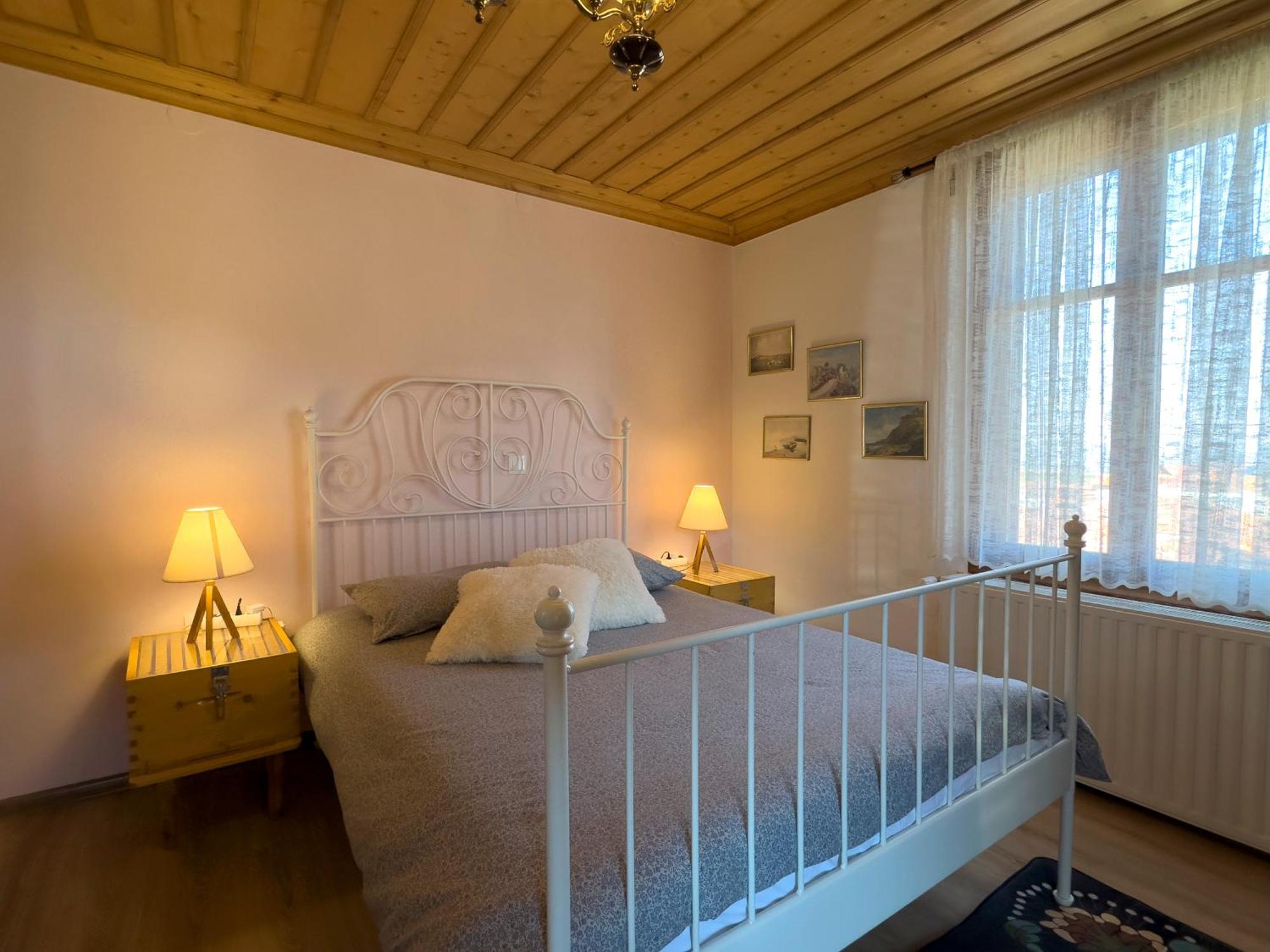 Renovated Old Manor House With Yard Villa Arnéa Kültér fotó